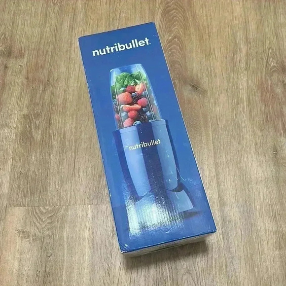 NUTRIBULLET | 500 Personal Blender, Glass Navy Blue - Picture 2 of 2
